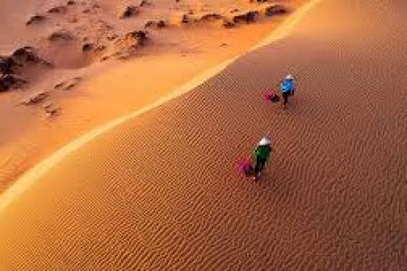 Jeep tour Đồi Cát Mũi Né “đón bình minh”